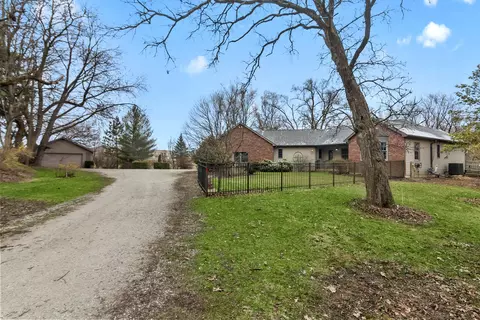 521 Carter, Genoa City, WI 53128