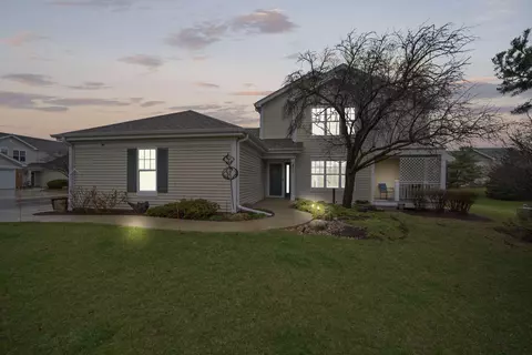 509 Torch Pne, Waterford, WI 53185