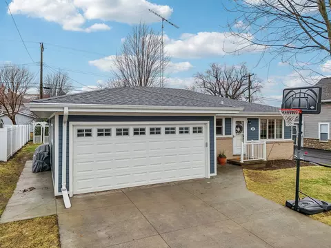 633 Pioneer, Waupun, WI 53963
