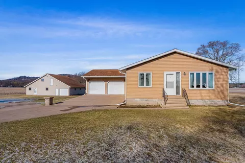 n12463 Schubert Road, Trempealeau, WI 54661