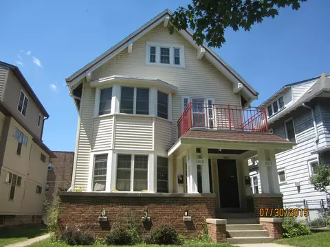 3013 N Murray #3015, Milwaukee, WI 53211