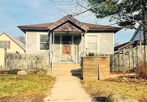 2218 S 65th, West Allis, WI 53219