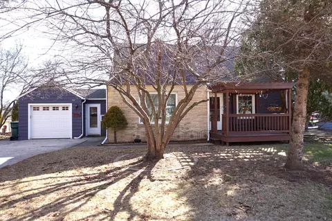 188 N Dries, Saukville, WI 53080