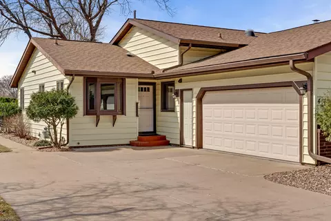 4418 Juniper, La Crosse, WI 54601