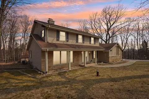 n76w22150 Cherry Hl, Lisbon, WI 53089