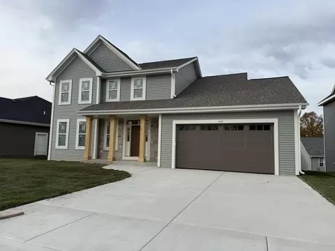 1019 Waterstone, Pewaukee, WI 53072