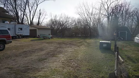 207 N Main, Dousman, WI 53118