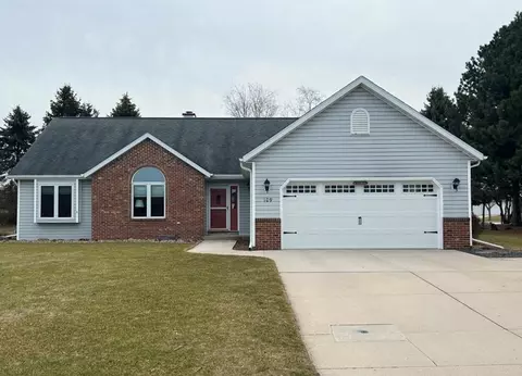 109 South Hls, Plymouth, WI 53073