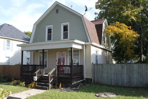 2159 Clarence, Racine, WI 53405