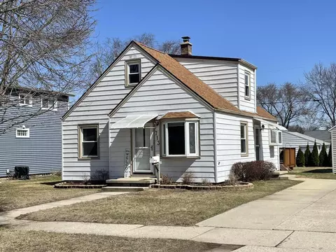 713 S Indiana, West Bend, WI 53095