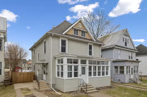 611 5th #613, La Crosse, WI 54601