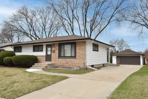 10128 W Harrison, West Allis, WI 53227