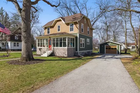 630 State, Oconomowoc, WI 53066