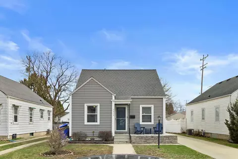 7315 33rd, Kenosha, WI 53142