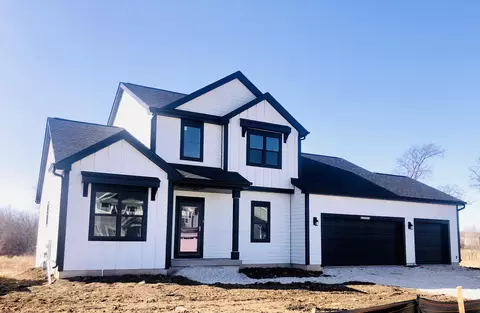 w242n5625 Peppertree, Sussex, WI 53089