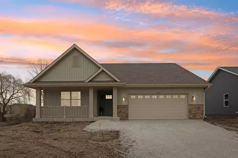6101 Fox Run, Mount Pleasant, WI 53406