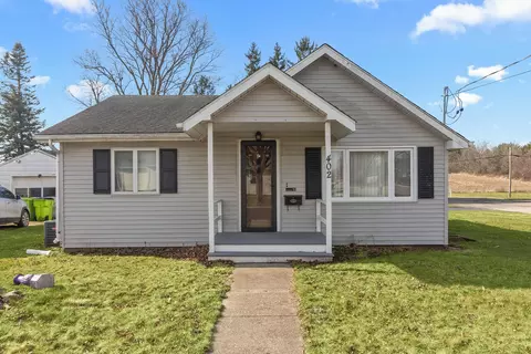 402 Phoenix, Delavan, WI 53115