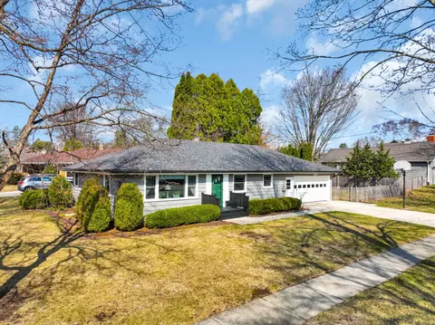 w70n739 Monroe, Cedarburg, WI 53012
