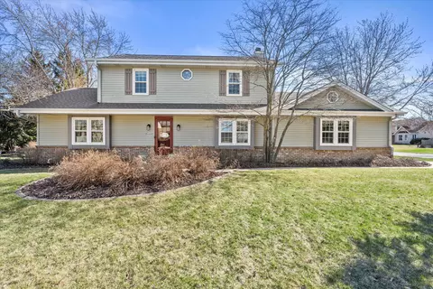 n77w15419 Crossway, Menomonee Falls, WI 53051