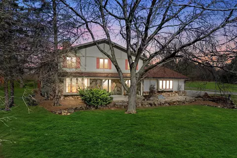 s78w26690 Hillview, Mukwonago, WI 53149