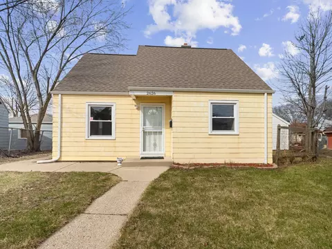 2626 W Linwal, Milwaukee, WI 53209