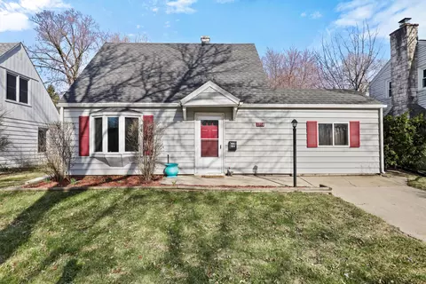 1014 S 103rd, West Allis, WI 53214