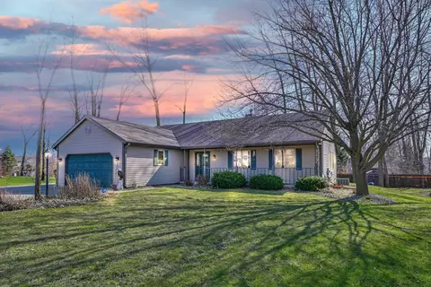 5835 Hummingbird, Racine, WI 53402