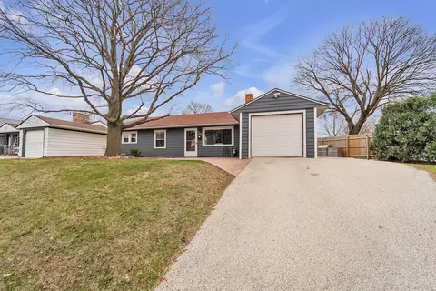 2410 S 99th, West Allis, WI 53227