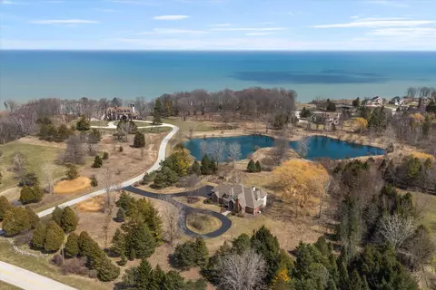 5015 Blackstock, Sheboygan, WI 53083