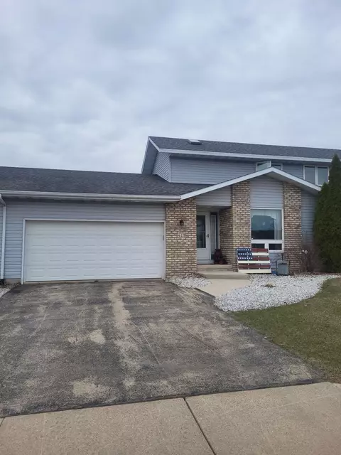 429 S Glenview, Brillion, WI 54110
