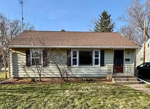 403 E Ogden, Jefferson, WI 53549