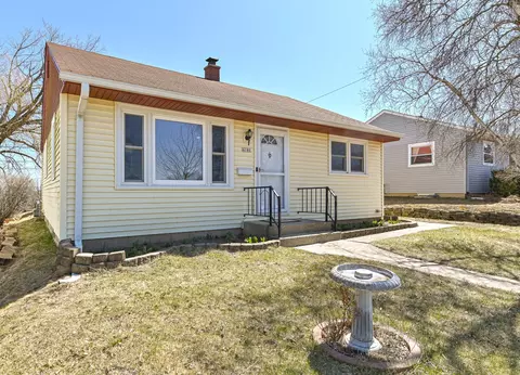 4180 S Kingan, Saint Francis, WI 53235