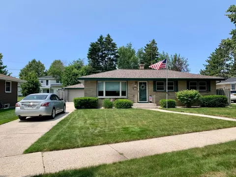 3110 S 10th, Sheboygan, WI 53081
