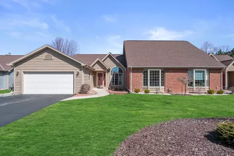 n19w26514 Milkweed #A, Pewaukee, WI 53072