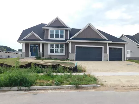 257 Candleberry, Grafton, WI 53024