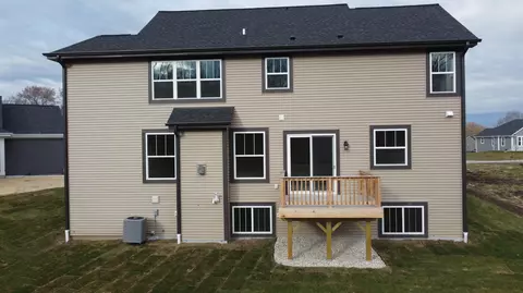 1036 Waterstone, Pewaukee, WI 53072