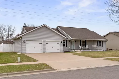 1500 Cliffview, Onalaska, WI 54650