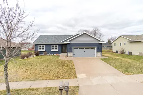 809 Oakwood, Holmen, WI 54636