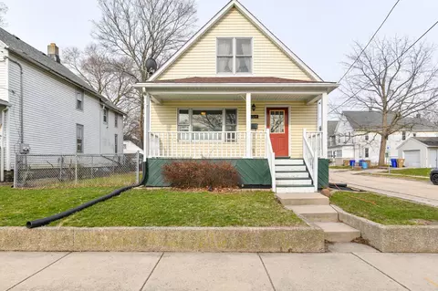 5124 17th, Kenosha, WI 53140