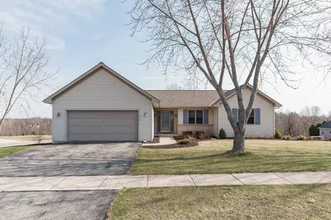 213 E Hvn, Watertown, WI 53094
