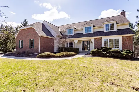 n75w16279 Colony, Menomonee Falls, WI 53051