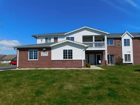 2520 11th #202, Somers, WI 53140