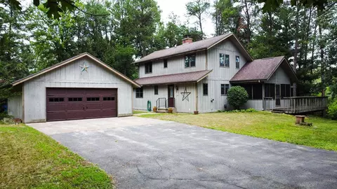 w771 Lakeview Circle, Decatur, WI 53520