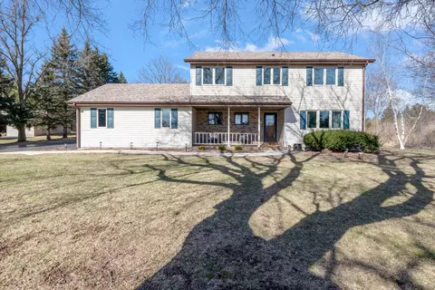 3557 Birnamwood, Polk, WI 53086