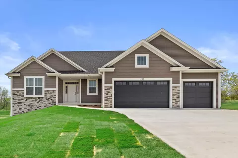 743 Brockway #LT 37, Mukwonago, WI 53149