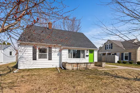 314 W Walters, Port Washington, WI 53074