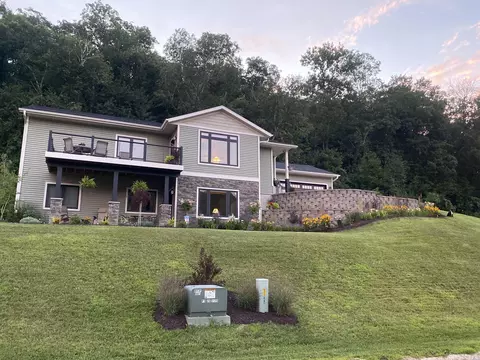 910 Brook, Brownsville, MN 55919