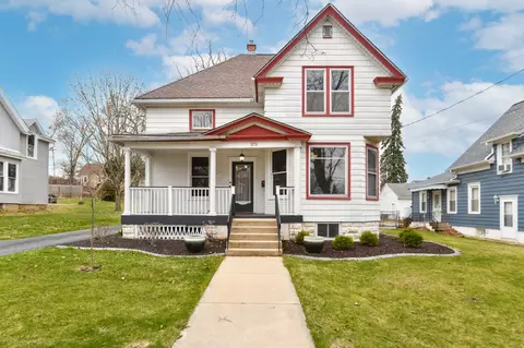373 Conkey, Burlington, WI 53105