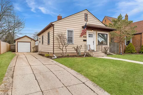 1450 S 20th, Sheboygan, WI 53081
