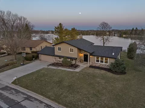 930 Jessie, Random Lake, WI 53075